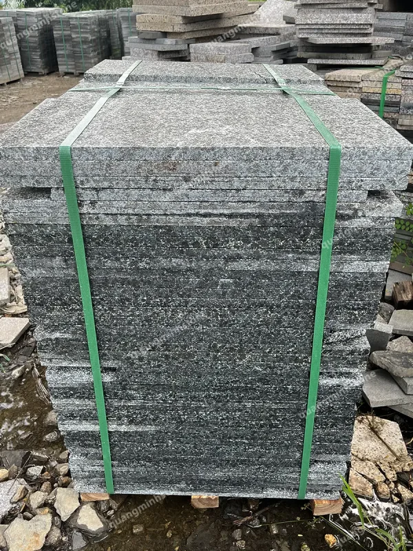 Đá Đen Bông Đậm Khò Nhám Lát Sân 30x60 - quang minh stone 9