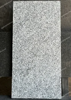 Đá đen bông khò nhám lát sân 30x60 - quang minh stone 1
