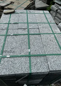 Đá đen bông khò nhám lát sân 30x60 - quang minh stone 7