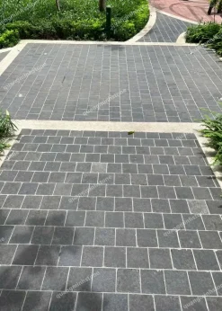 Đá Bazan Đen Khò Nhám 10x10 - quang minh stone 3