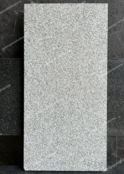 Đá Xám Xanh Sông Dinh Khò Nhám Lát Sân 30x60 - quang minh stone 1