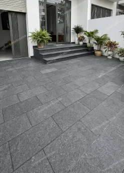 Đá bazan đen khò nhám lát sân 30x60 - quang minh stone 17