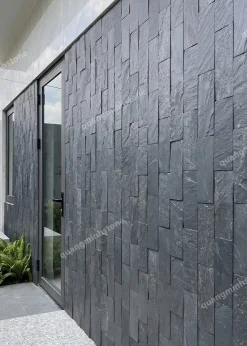 Đá chẻ đen Ấn 10x20 ốp tường kiểu dọc - Quang Minh Stone 3