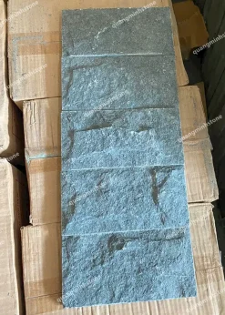 Đá chẻ xanh rêu ốp tường 10x20