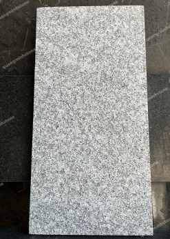 Đá trắng indo khò nhám lát sân 30x60 - quang minh stone 1