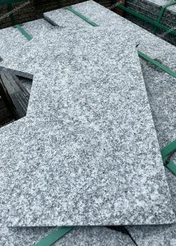Đá trắng indo khò nhám lát sân 30x60 - quang minh stone 3
