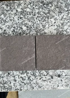Đá Sa Thạch Nâu Khò Nhám Lát Sân 10x10 - quang minh stone 1