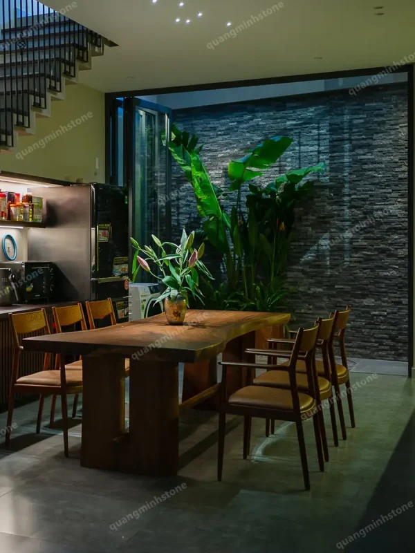 Ghép đen ánh kim Ốp Tường 10x50 - quang minh stone 11