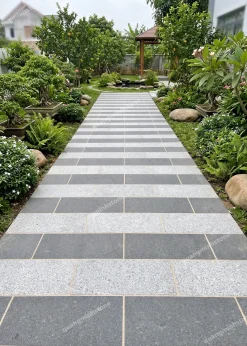 Đá granite xám và đen Lát Sân 30x60 - quang minh stone 4