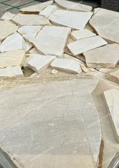 Đá rối vàng nghệ Ốp Tường - Quang Minh Stone 22
