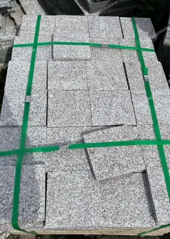 Đá cubic tím khò nhám Lát Sân - quang minh stone 4
